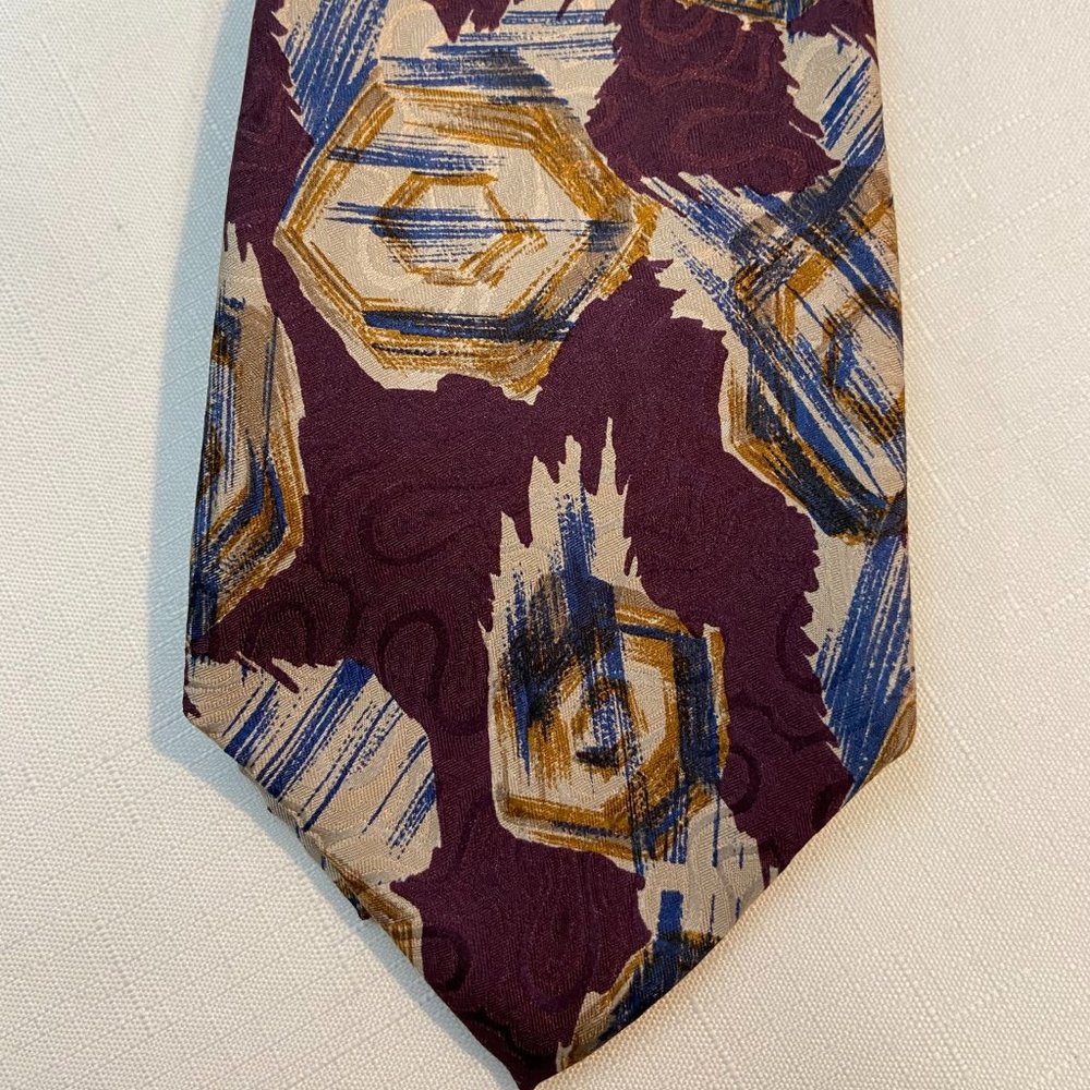 FREE WITH PURCHASE  Vintage BALLY Silk Tie